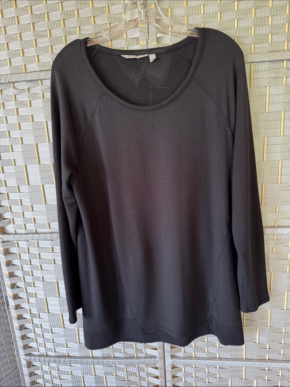 Athleta long sleeve lightweight sweatshirt